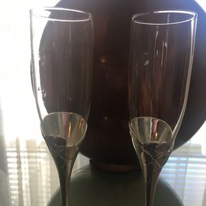 Wedding champagne flutes